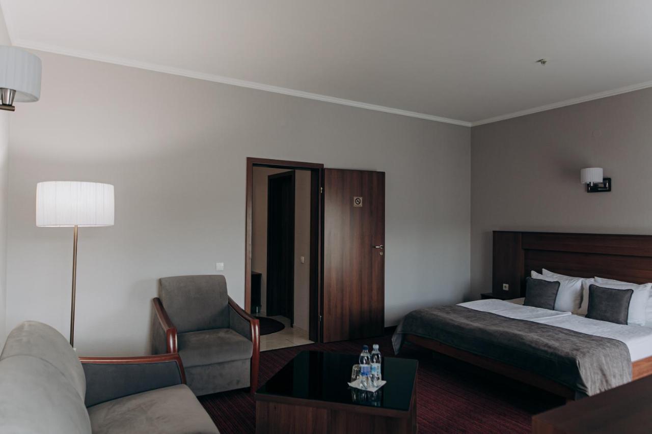 Hotel 4X4 Kolodenka Zewnętrze zdjęcie