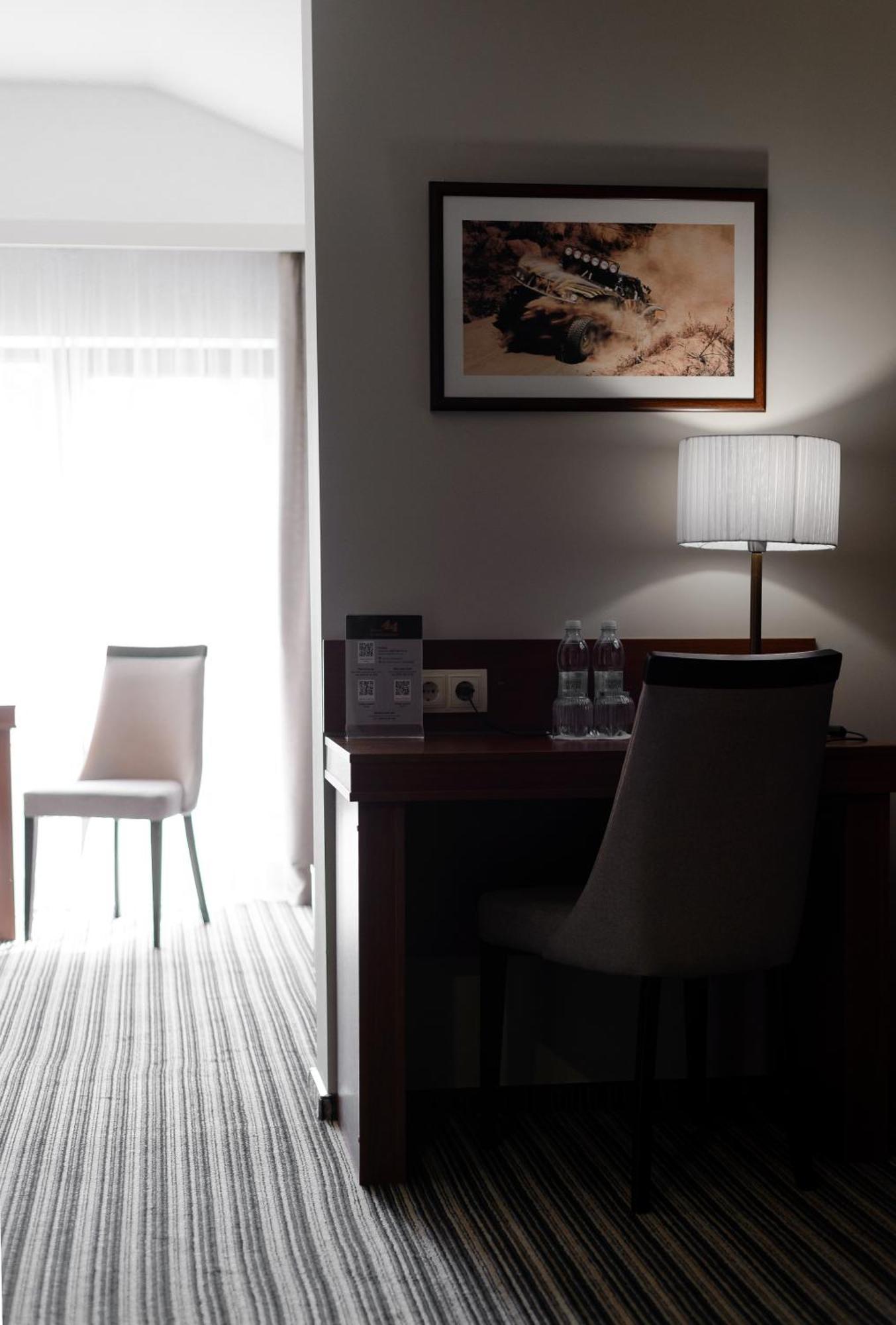 Hotel 4X4 Kolodenka Zewnętrze zdjęcie